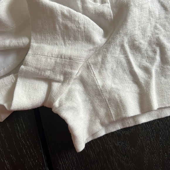 Theory classic linen blend soft white shorts sz 2 - Picture 6 of 12
